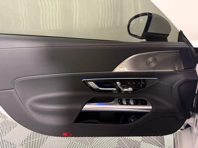 Mercedes-Benz SL 55 AMG 4MATIC* АвтоКредит* Цена до БГ - изображение 9