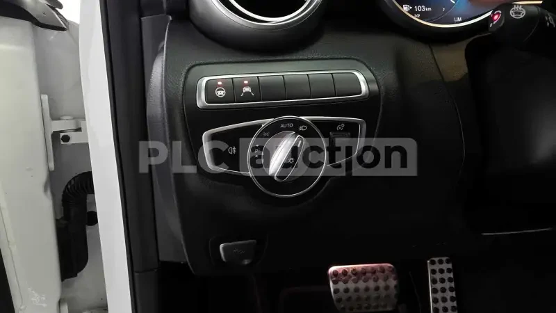 Mercedes-Benz C 200 DISTRONIC| DIGITAL| ВКЛ.ТЕХНОТЕСТ, снимка 10 - Автомобили и джипове - 54971959
