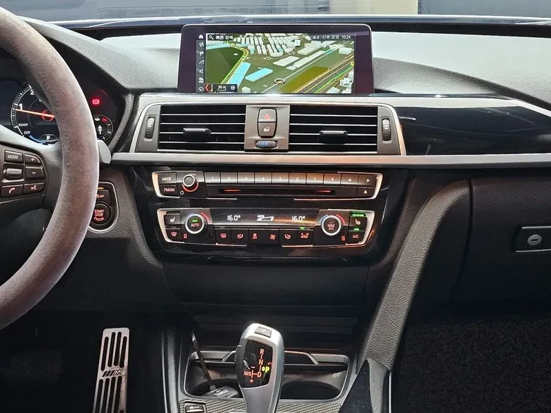 BMW 320 d, снимка 14 - Автомобили и джипове - 55144792