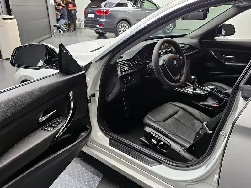 BMW 320 d, снимка 11 - Автомобили и джипове - 55144792