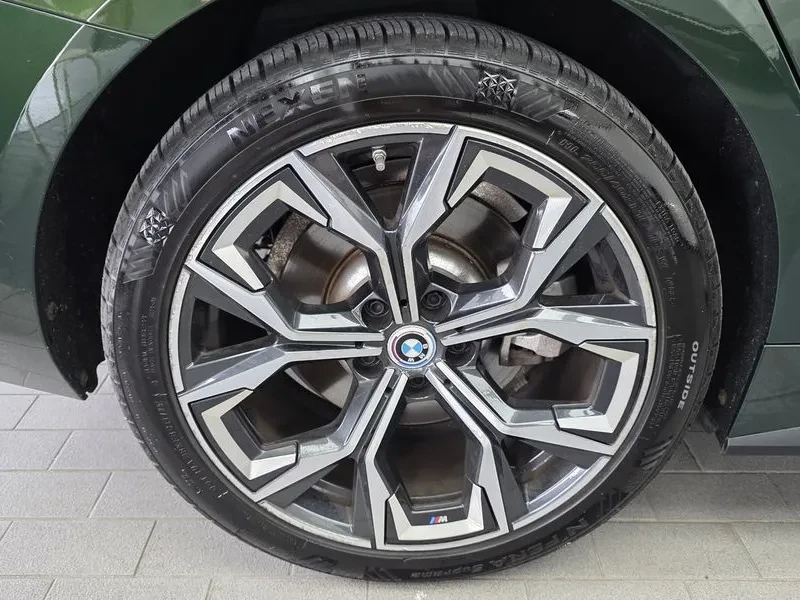 BMW i4 M Sports - ���� 30% ����� | Mobile.bg � ����������� 5