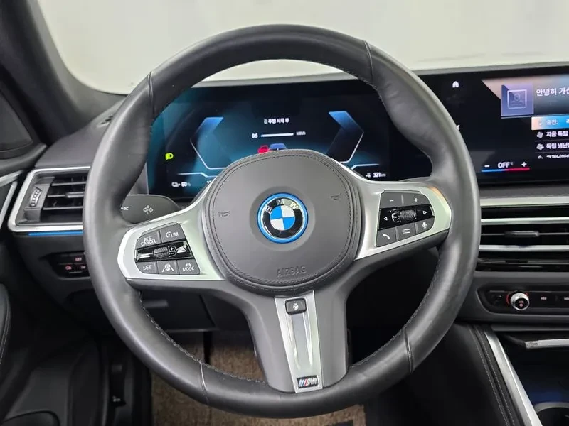 BMW i4 M Sports - ���� 30% ����� | Mobile.bg � ����������� 12