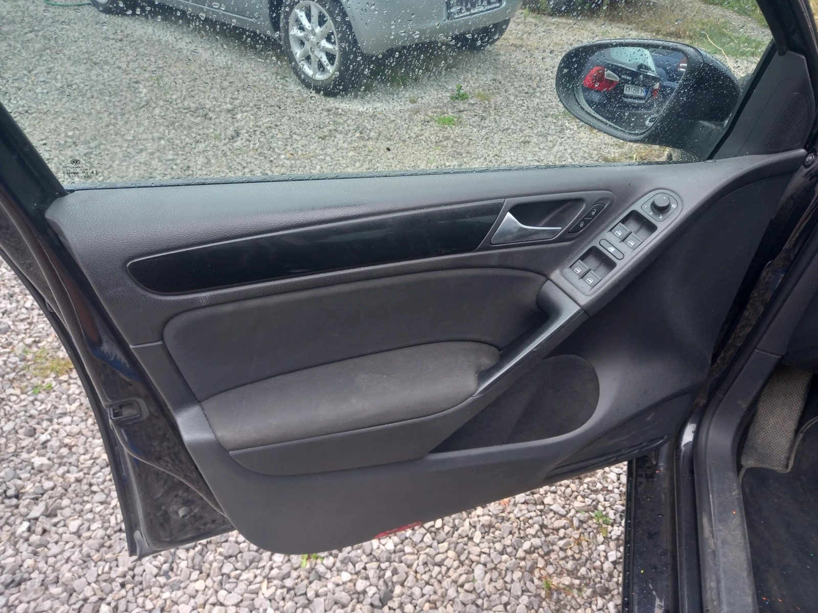 VW Golf 2.0TDI | Mobile.bg   13