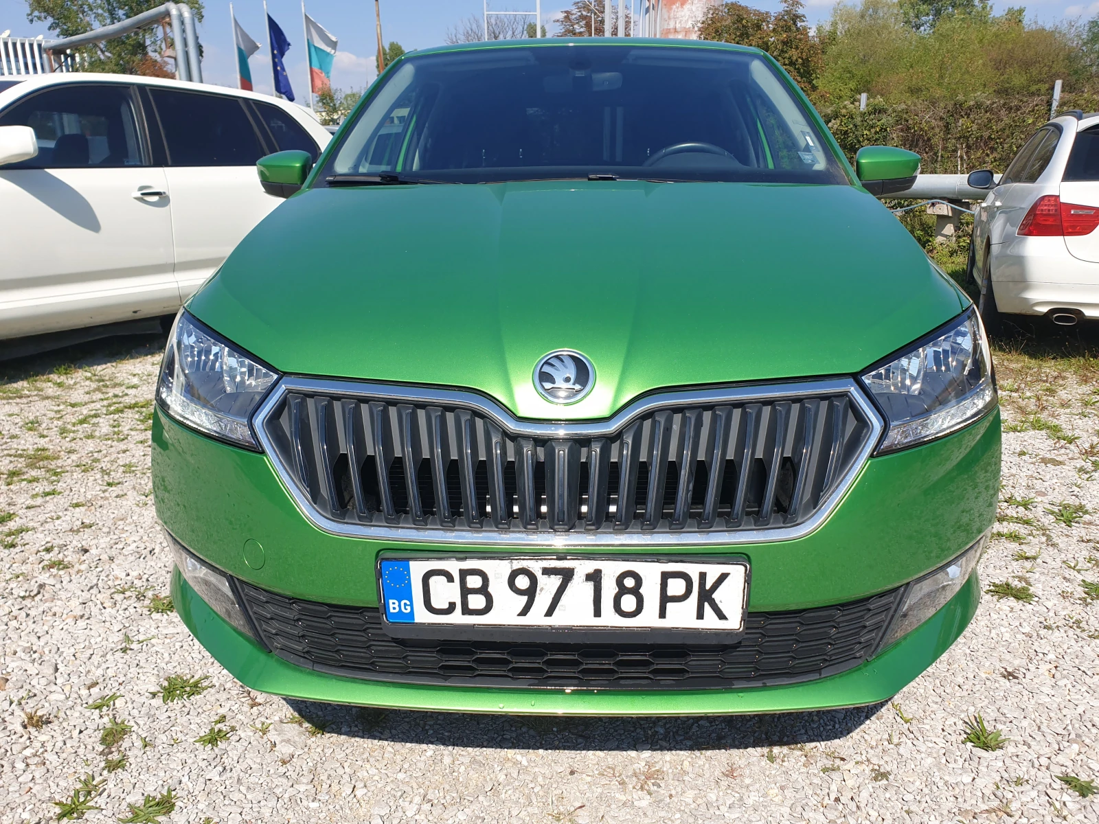 Skoda Fabia 1.0 - изображение 2