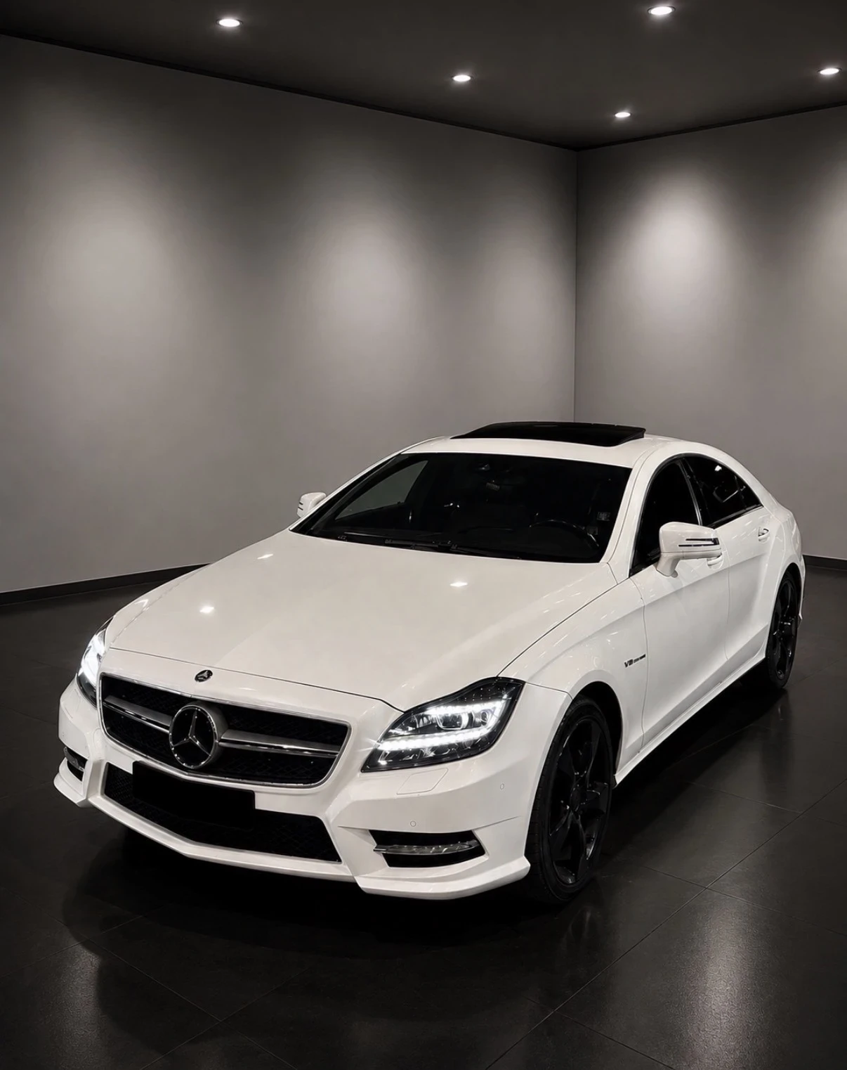 Mercedes-Benz CLS 500 550     По договаряне, снимка 2 - Автомобили и джипове - 55750741