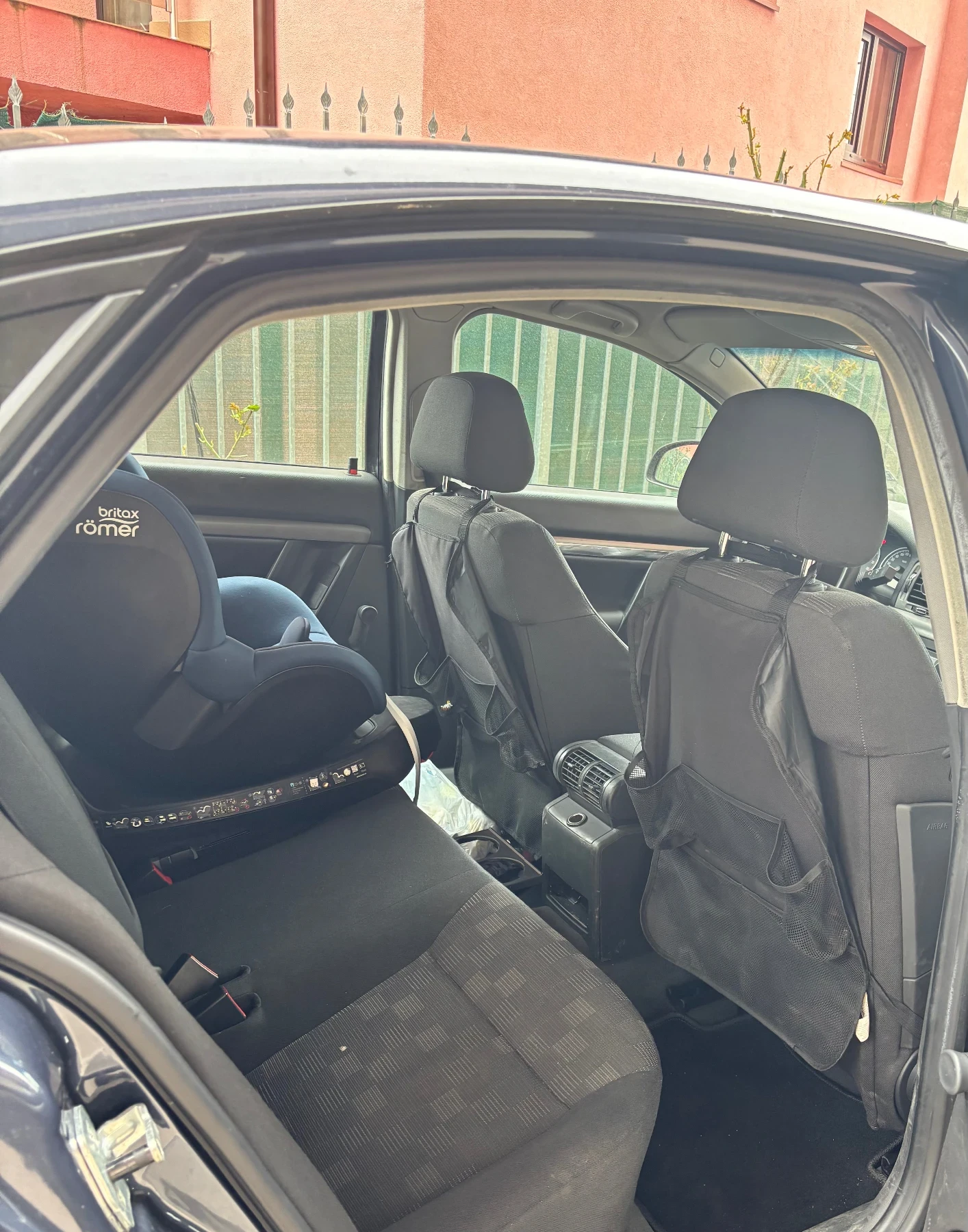 Opel Vectra 2.2 direct - изображение 6