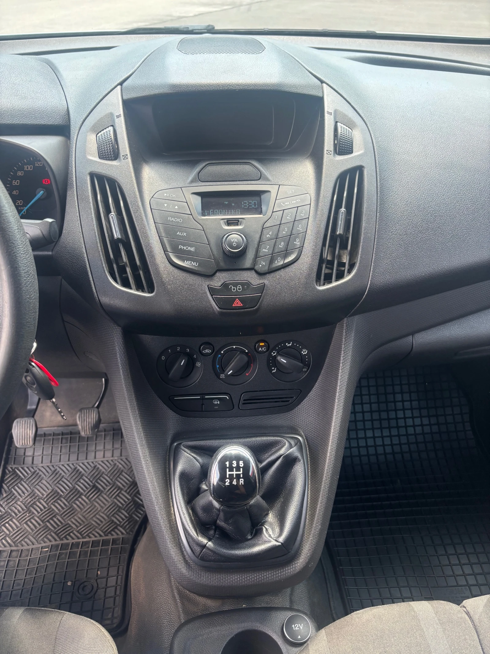 Ford Connect 1.6 TDCI  - изображение 10