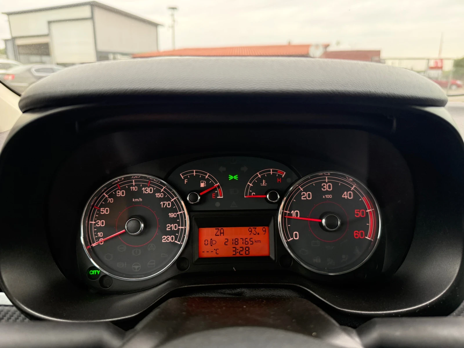 Fiat Punto 1.6JTD-120PS- | Mobile.bg   13