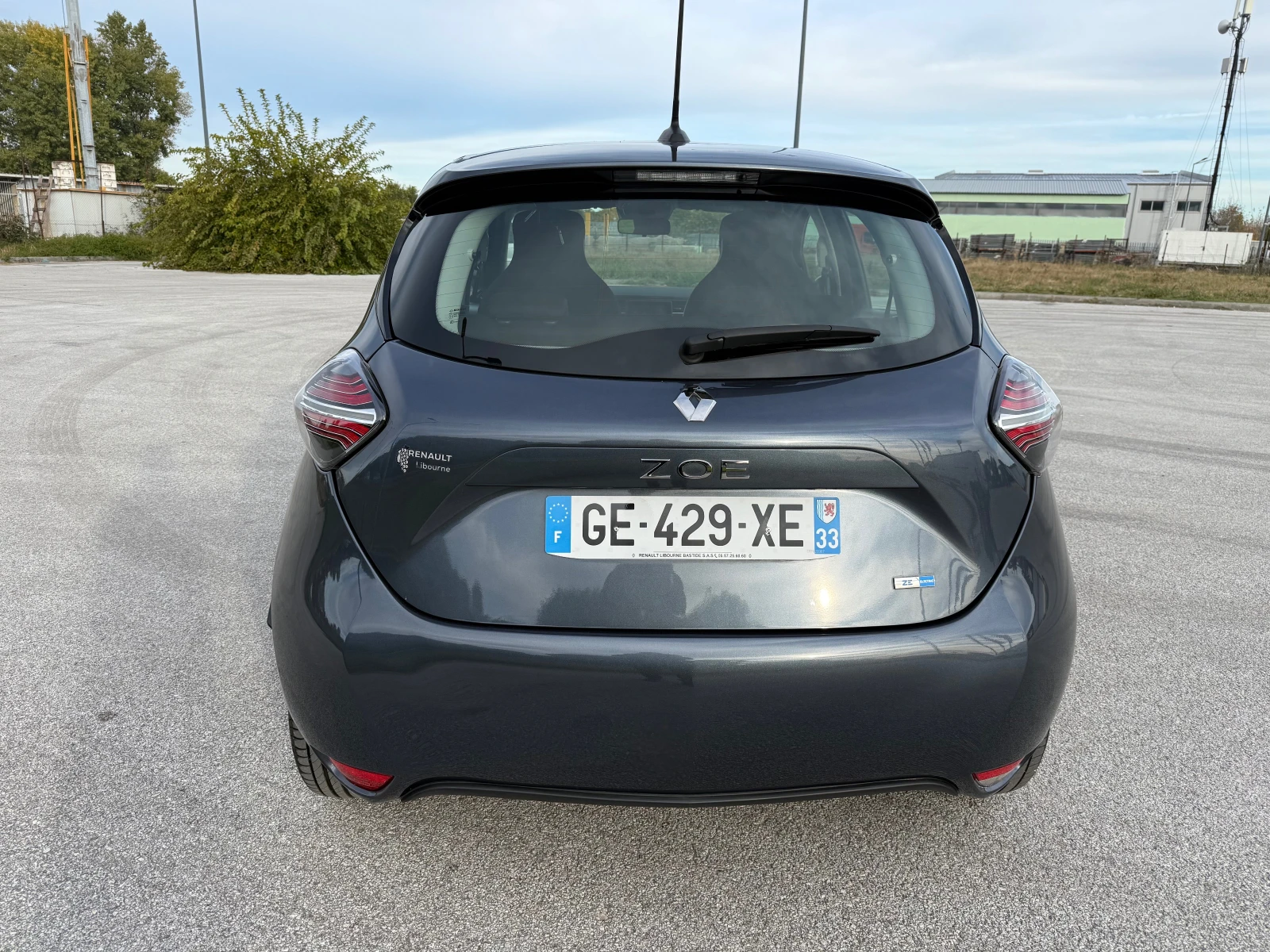 Renault Zoe 52kw-136hp-48000km - изображение 5