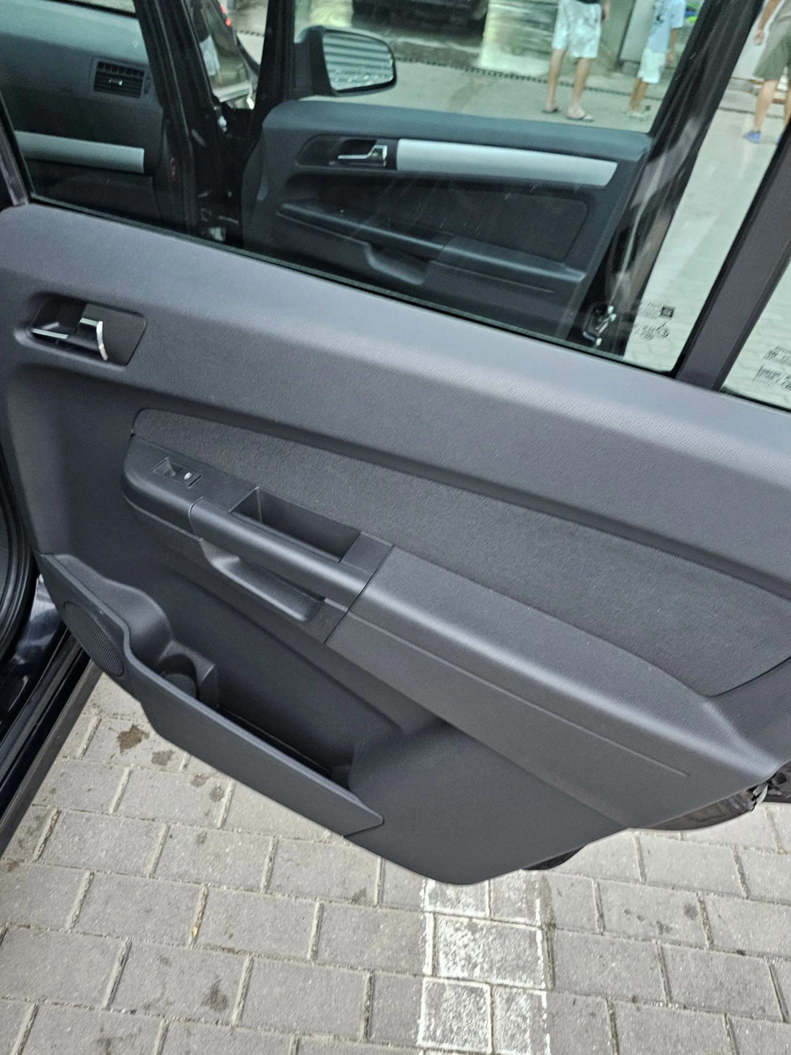 Opel Zafira 1.9 CDTI  . . . 7  | Mobile.bg   15