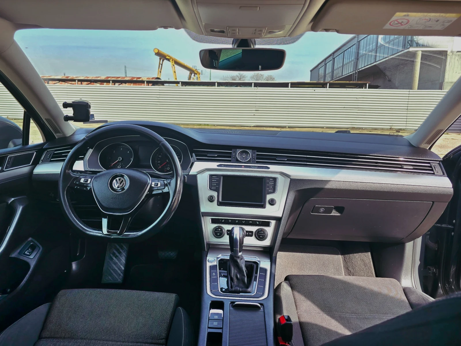 VW Passat 2.0 TDI 150ks - изображение 8