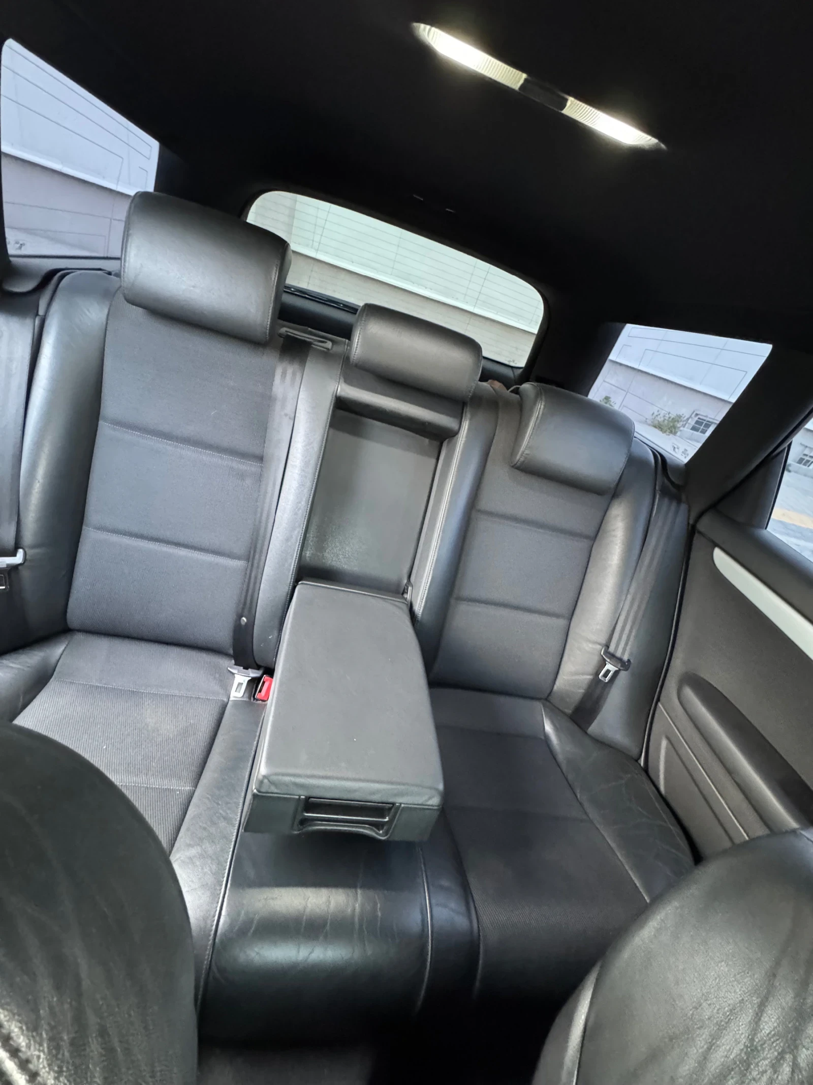 Audi A4 Audi A4 B7 2.0tdi 140kc. S-line - изображение 10