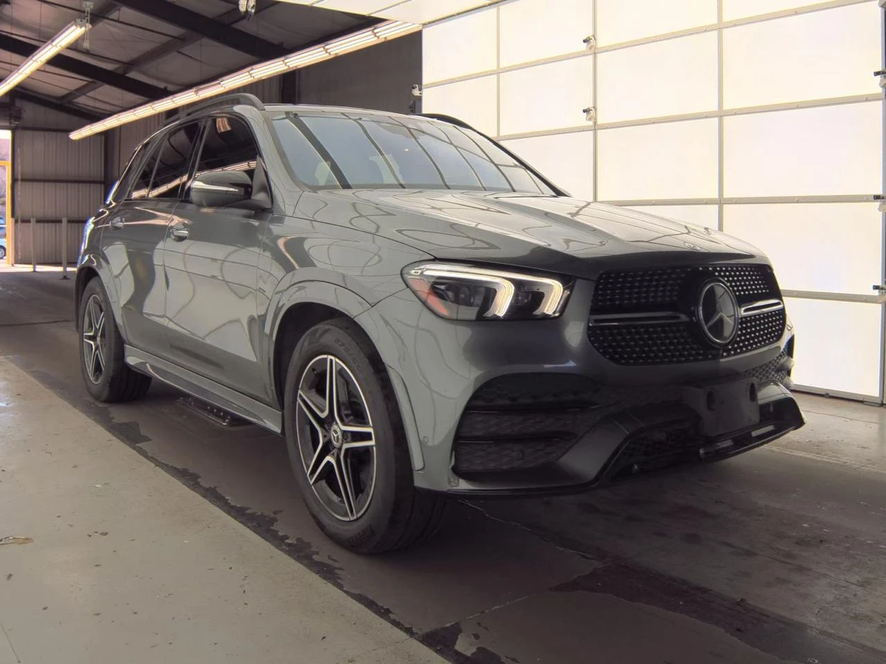 Mercedes-Benz GLE 450 4M* Night* AMG* Burm* Distr* Въздух* Обдух* 360*  - изображение 3