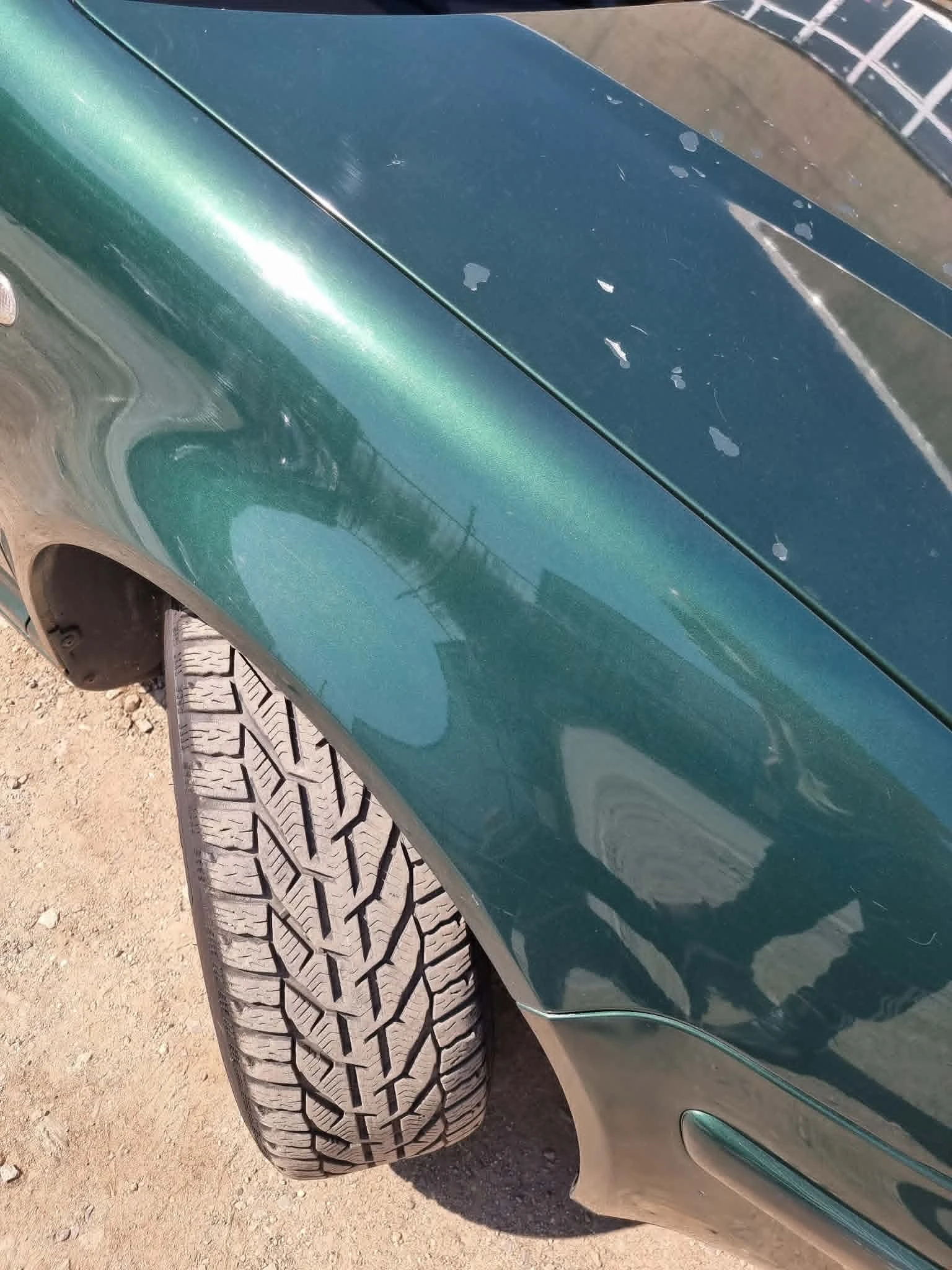 VW Bora 1.6 Газ инжекцион, снимка 4 - Автомобили и джипове - 54340842