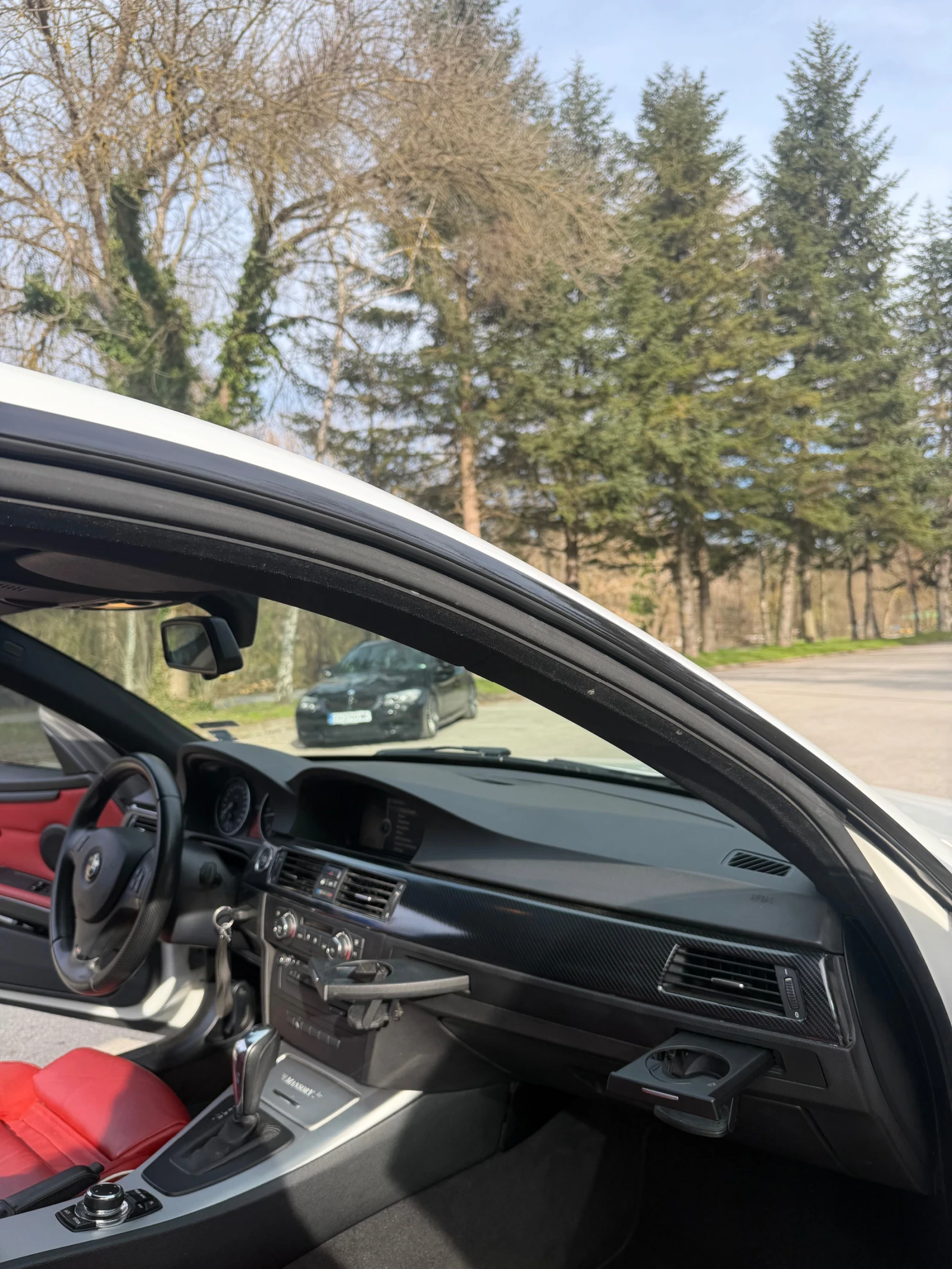 BMW 330 BMW E92 330d facelift/обслужена, снимка 11 - Автомобили и джипове - 54346781