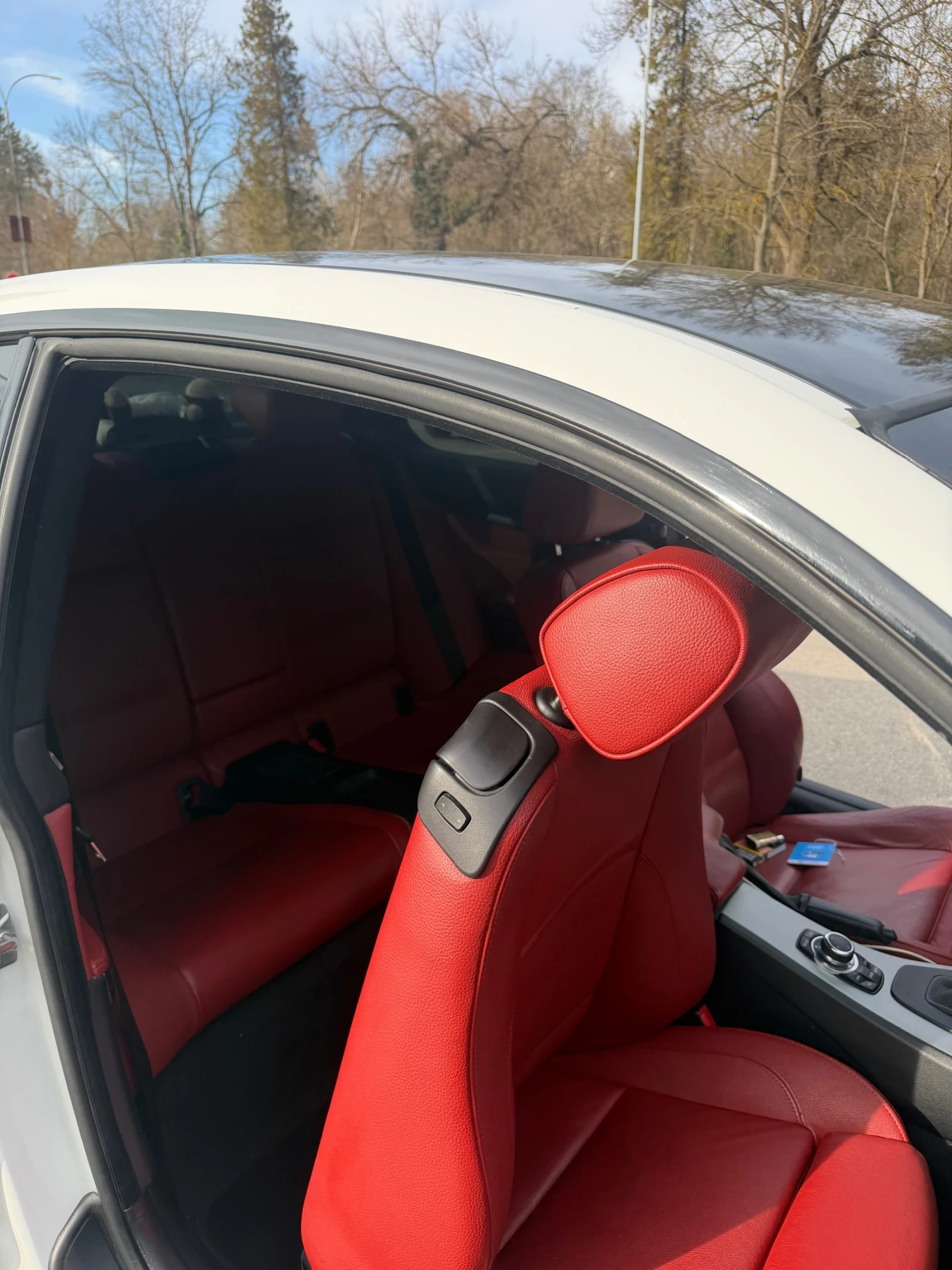 BMW 330 BMW E92 330d facelift/обслужена, снимка 12 - Автомобили и джипове - 54346781