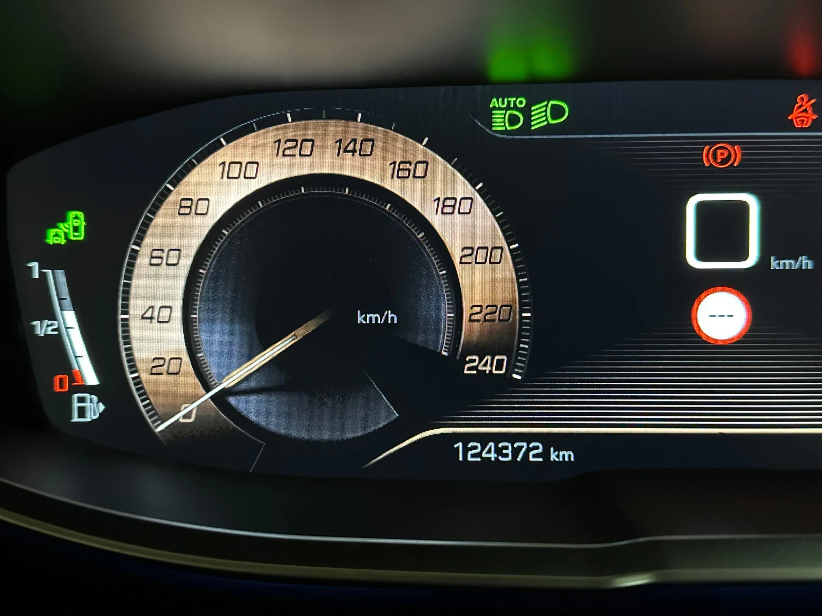 Peugeot 3008 GT Line, снимка 13 - Автомобили и джипове - 54460886