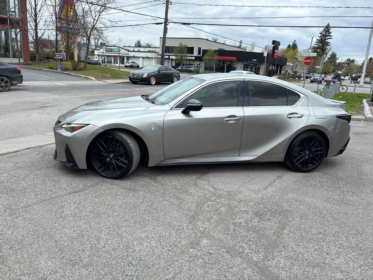 Lexus IS 350 F-SPORT* M/L* DISTRONIC* OБДУХВАНЕ, снимка 2 - Автомобили и джипове - 54478644