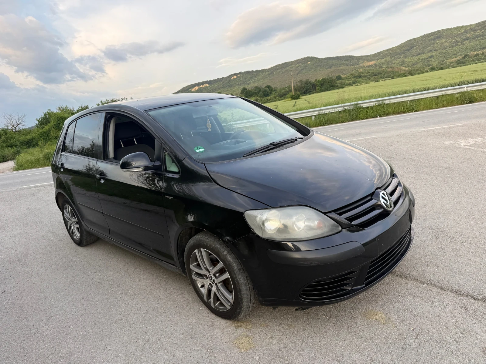 VW Golf Plus, снимка 2 - Автомобили и джипове - 54671929