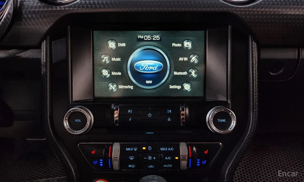 Ford Mustang 2.3 ECOBOOST / ОБДУХ / КОЖА, снимка 11 - Автомобили и джипове - 54836653