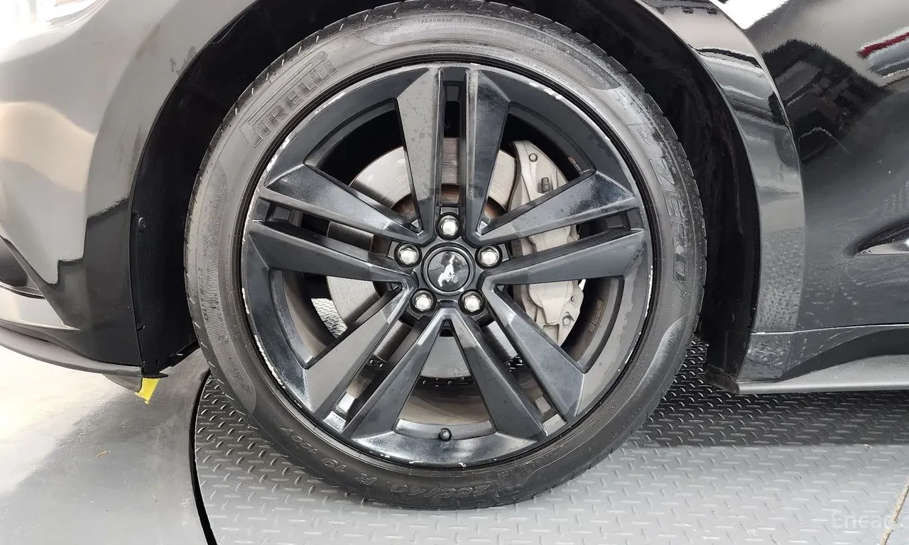 Ford Mustang 2.3 ECOBOOST / ОБДУХ / КОЖА, снимка 5 - Автомобили и джипове - 54836653