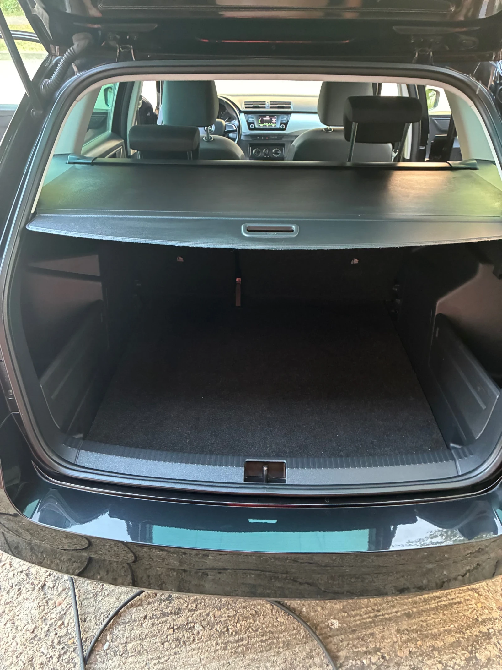 Skoda Fabia 1.0i/75кс., снимка 12 - Автомобили и джипове - 55486558