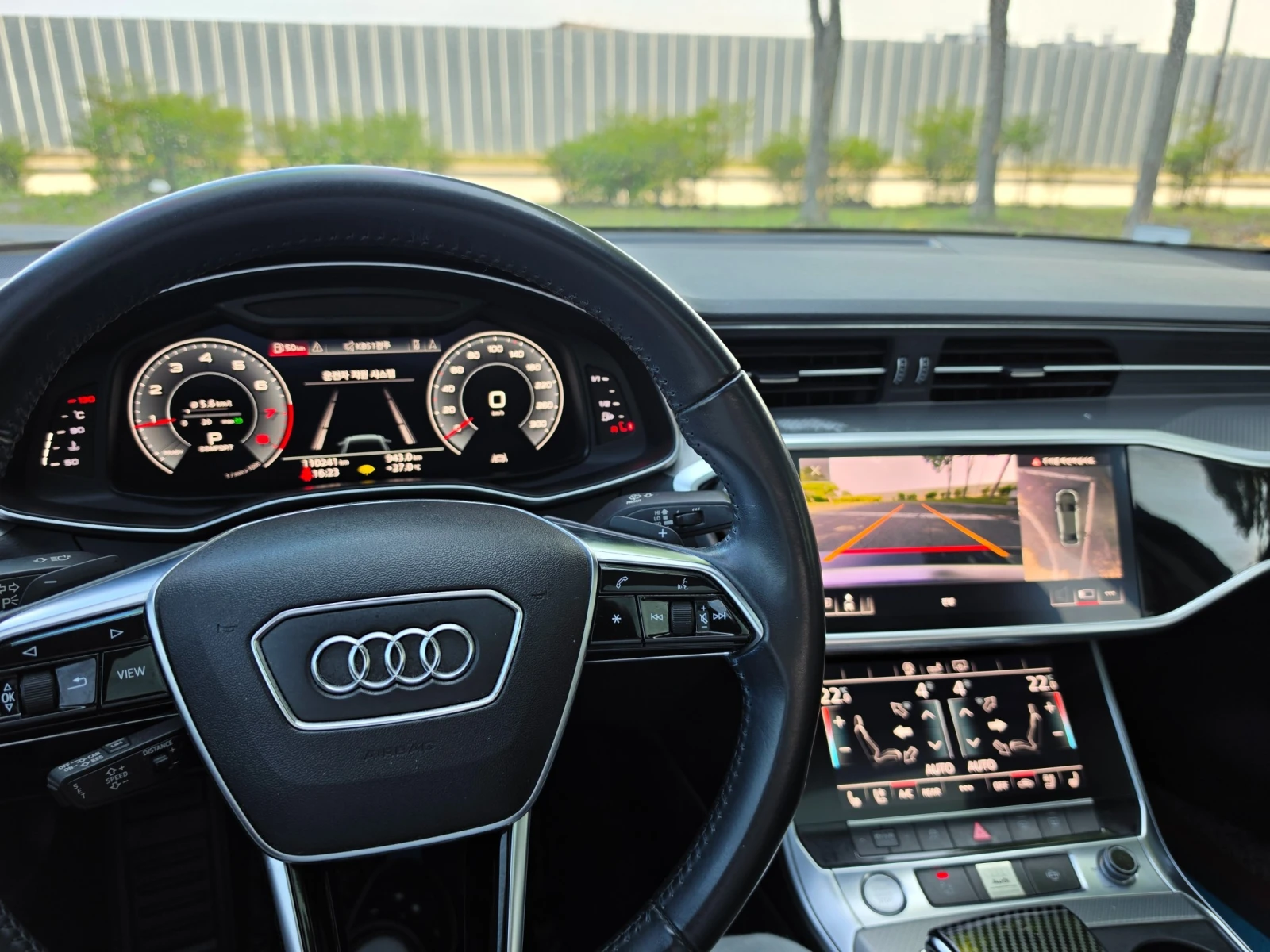 Audi A6 45TFSI QUATTRO * ОБДУХ * DIS * ЛЮК * 360, снимка 7 - Автомобили и джипове - 55802153