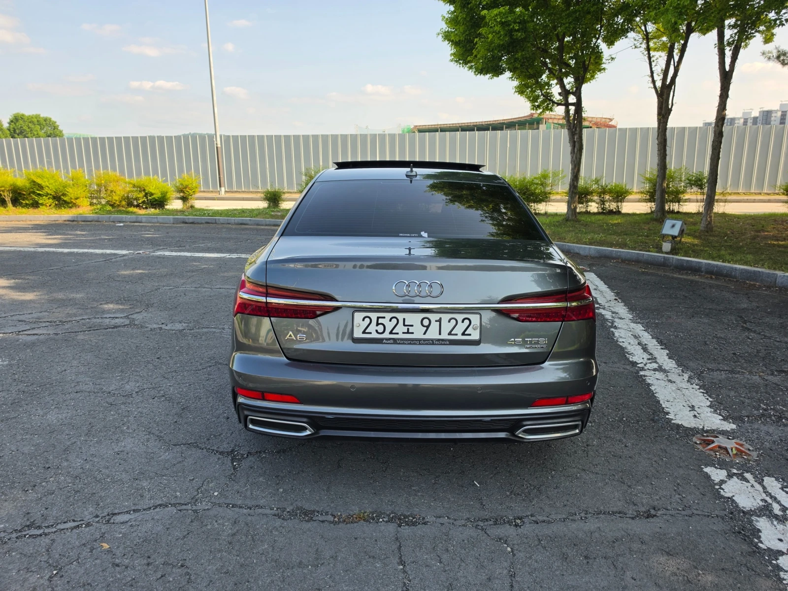 Audi A6 45TFSI QUATTRO * ОБДУХ * DIS * ЛЮК * 360, снимка 6 - Автомобили и джипове - 55802153