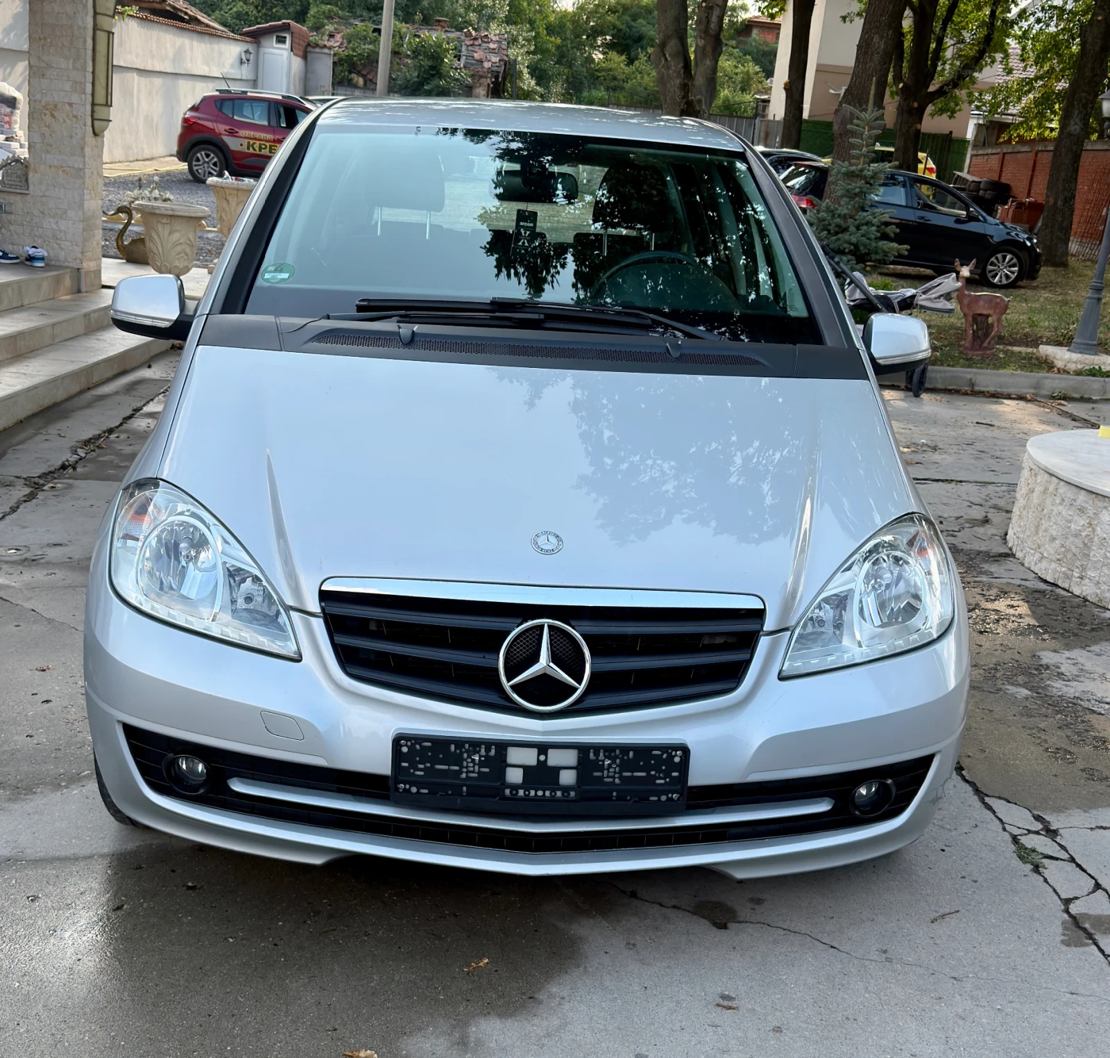 Mercedes-Benz A 180 Сервизна история Реални КМ
