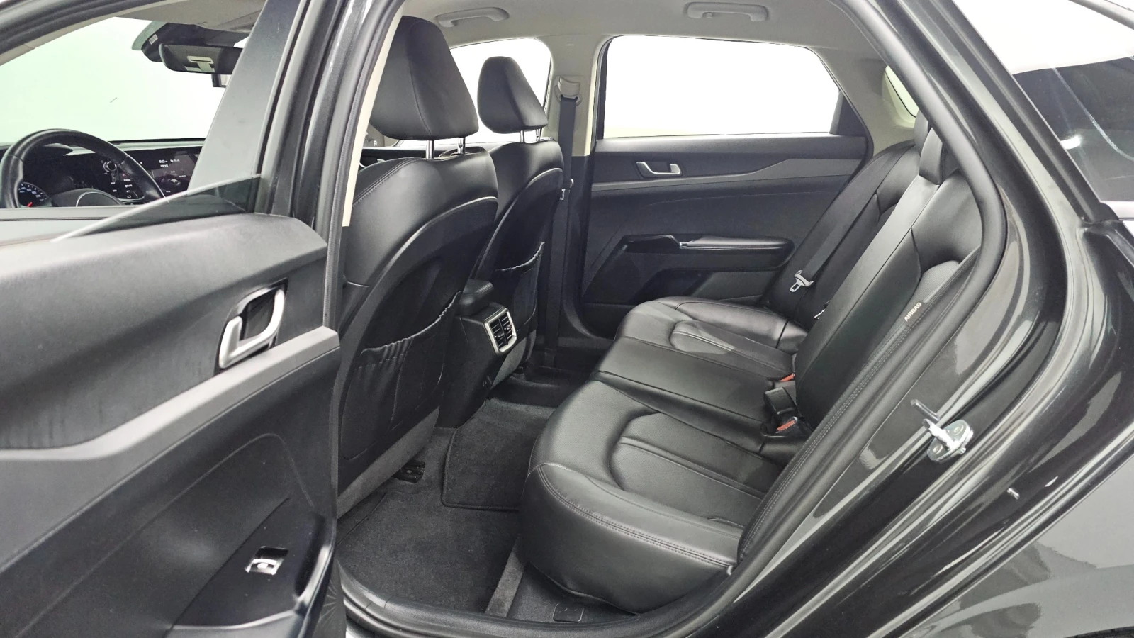 Kia K5 Prestige, снимка 11 - Автомобили и джипове - 56353827