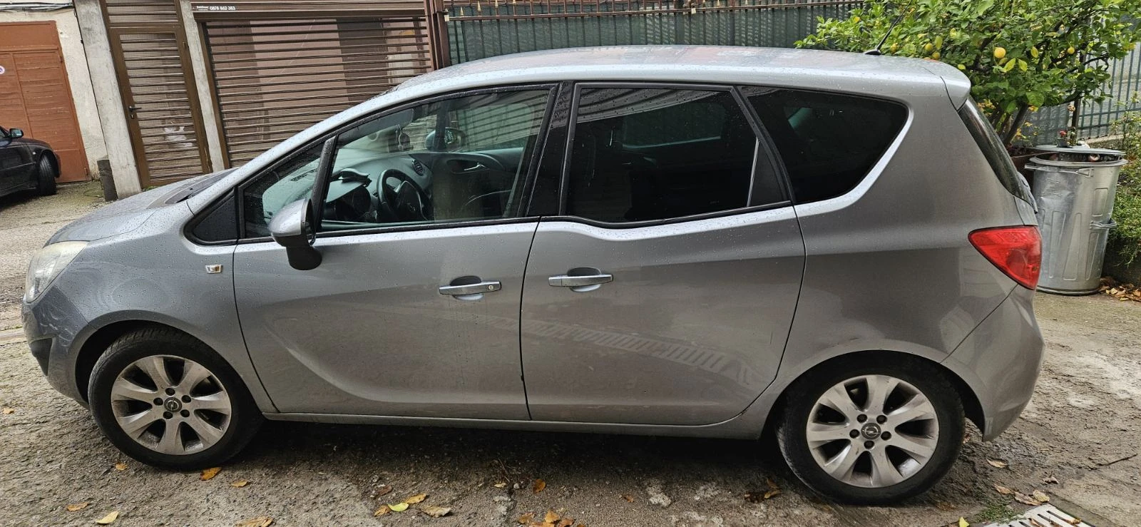 Opel Meriva 1.4 Benzin/GAS, снимка 4 - Автомобили и джипове - 56579303
