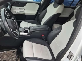 Mercedes-Benz GLB 250| PANORAMA| 2 КЛЮЧА| 7 MEСТЕН| CARFAX| , снимка 8