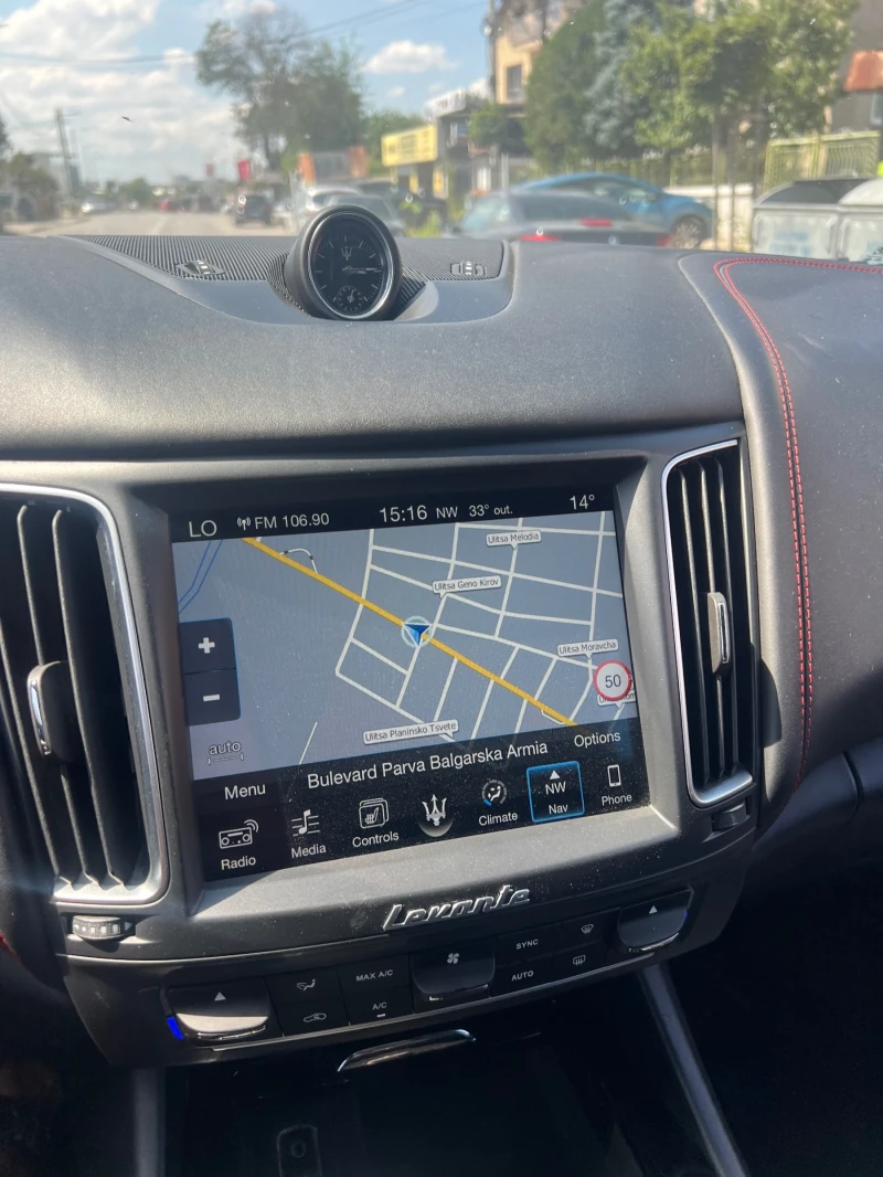 Maserati Levante Grand sport full fece 2022 Швейцария! реални км!, снимка 13 - Автомобили и джипове - 52077757