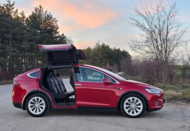 Tesla Model X X90D Гаранция, Безплатно Зареждане, снимка 9 - Автомобили и джипове - 48431381