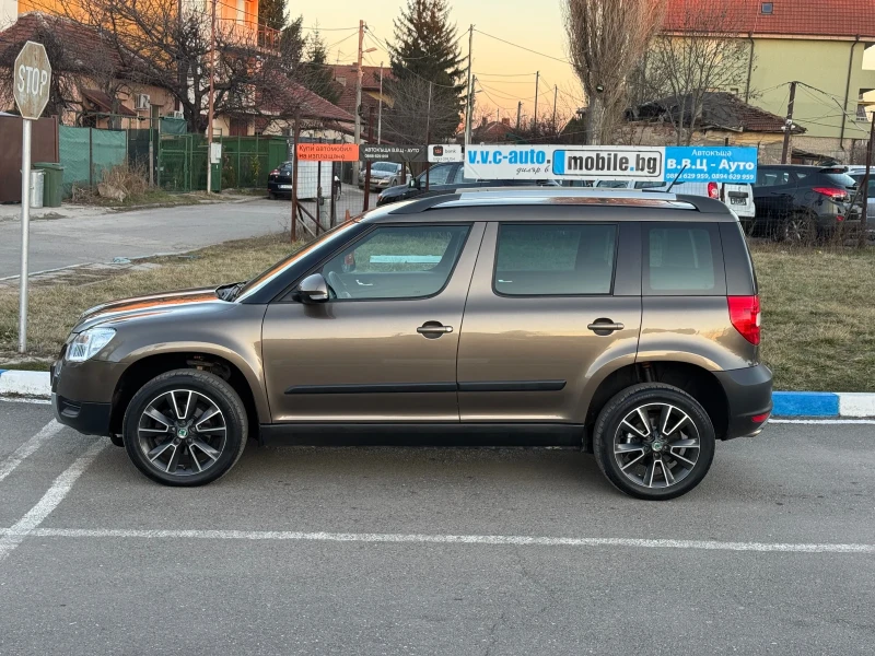 Skoda Yeti 2.0TDi 4x4 147000км.-Сервизна книжка Euro 5b, снимка 8 - Автомобили и джипове - 49381263