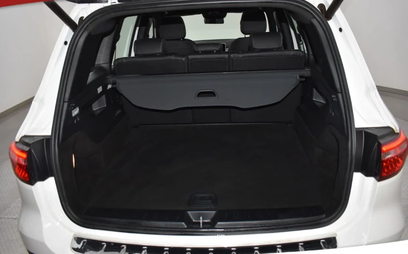 Mercedes-Benz GLB 200 Бензин Pano Mem WideSc, снимка 14 - Автомобили и джипове - 52662969