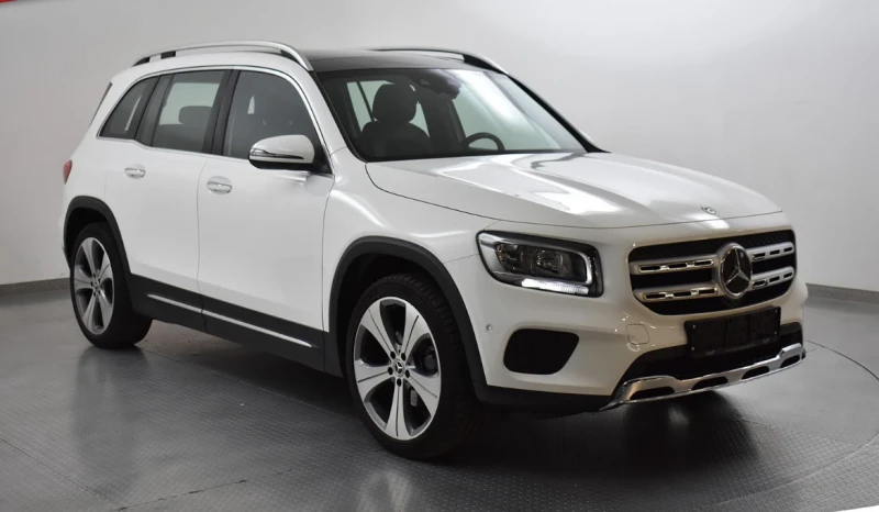 Mercedes-Benz GLB 200 Бензин Pano Mem WideSc