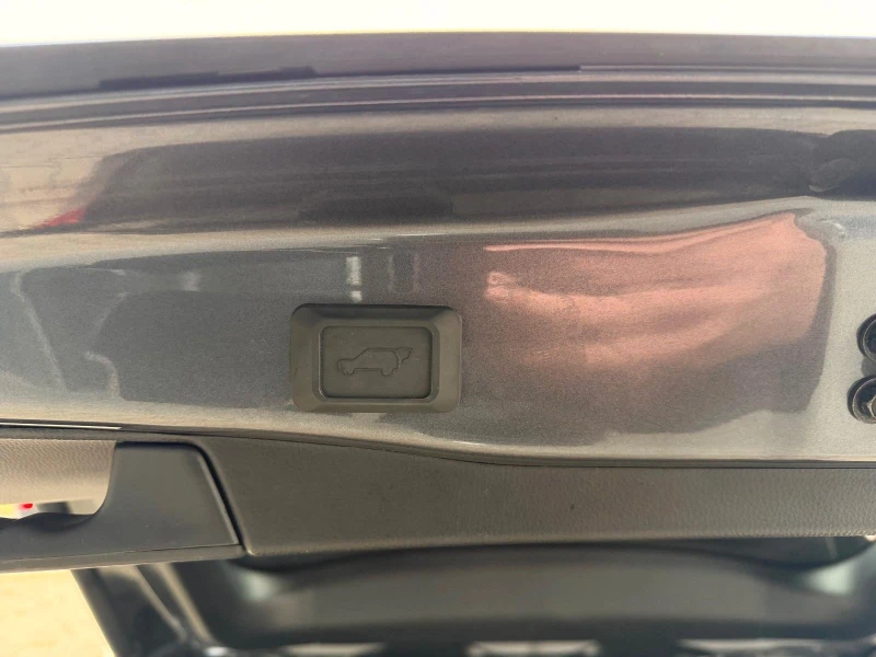 Toyota Rav4 2.5* AWD* TEAM-D* CAM* KEYLESS* DISTR* , снимка 15 - Автомобили и джипове - 53417881