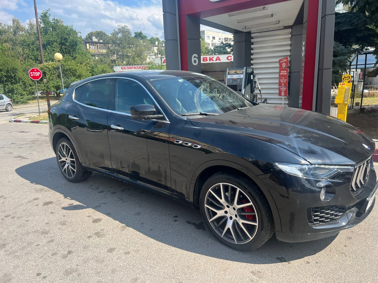 Maserati Levante Grand sport full fece 2022 Швейцария! реални км! | Mobile.bg — изображение 2