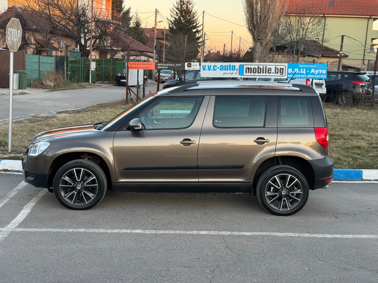 Skoda Yeti 2.0TDi 4x4 147000км.-Сервизна книжка Euro 5b - изображение 8