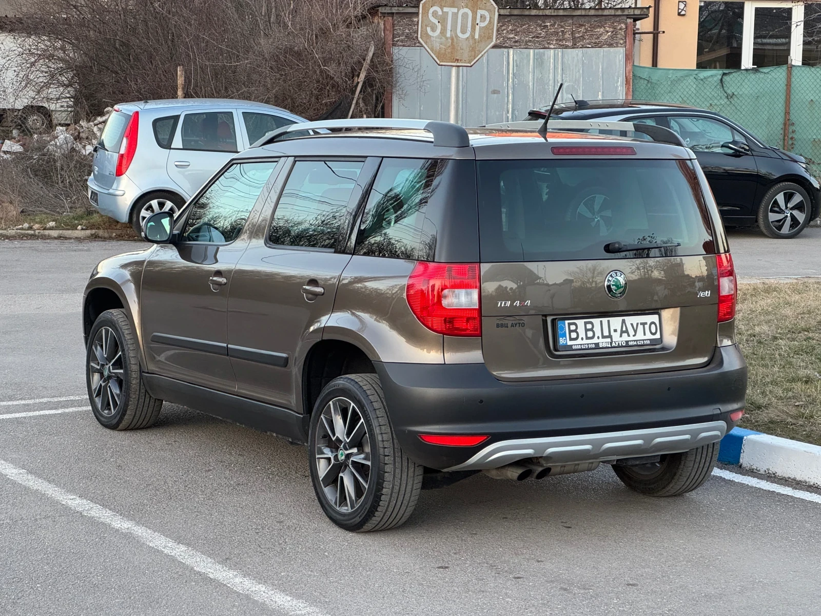 Skoda Yeti 2.0TDi 4x4 147000км.-Сервизна книжка Euro 5b - изображение 7