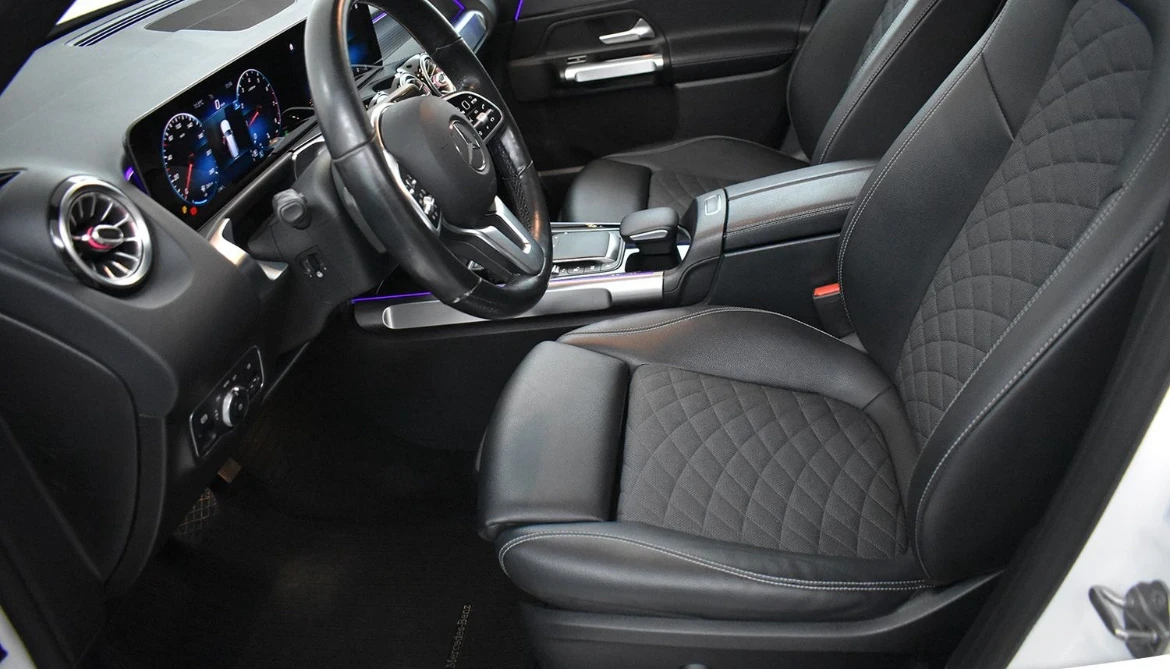 Mercedes-Benz GLB 200 Бензин Pano Mem WideSc - изображение 9