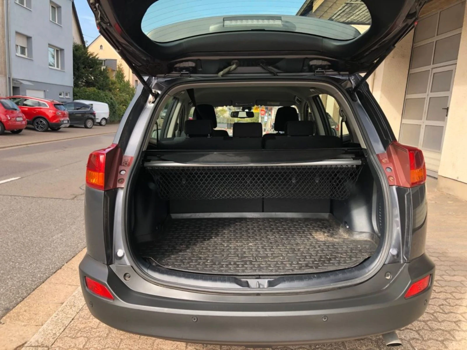 Toyota Rav4 2.0 D4D 124 TOP - изображение 5
