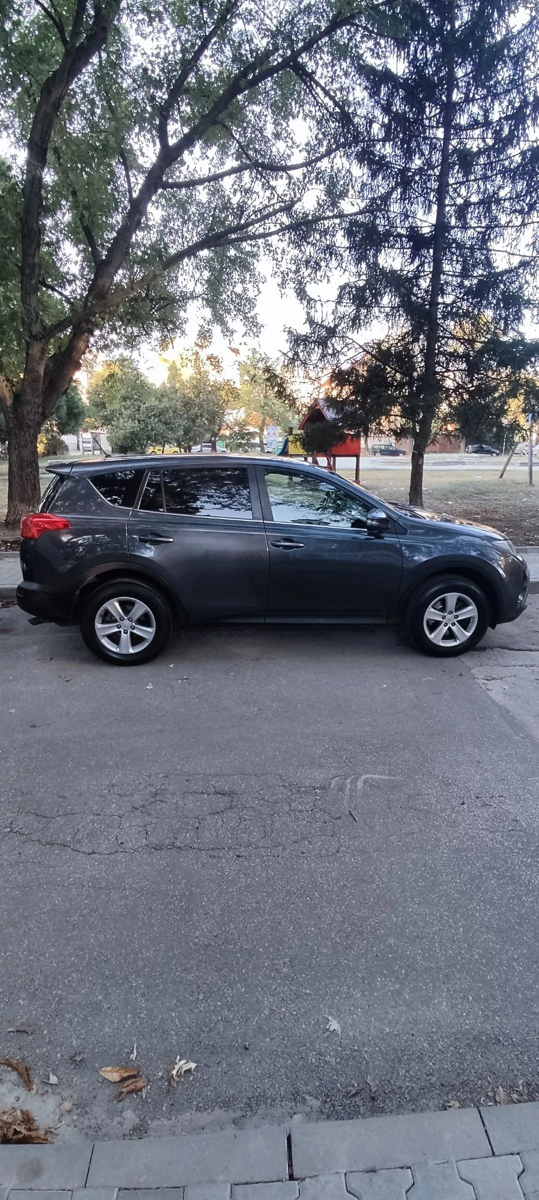 Toyota Rav4 2.0 D4D 124 TOP - изображение 8