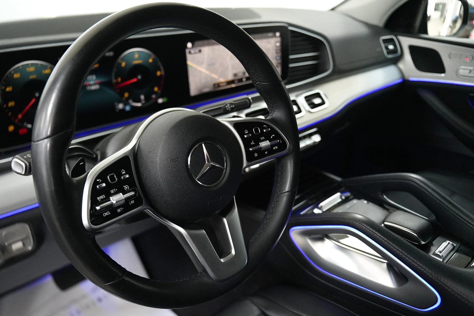 Mercedes-Benz GLE 350 d Coupe 4Matic AMG Line Night Package - изображение 10