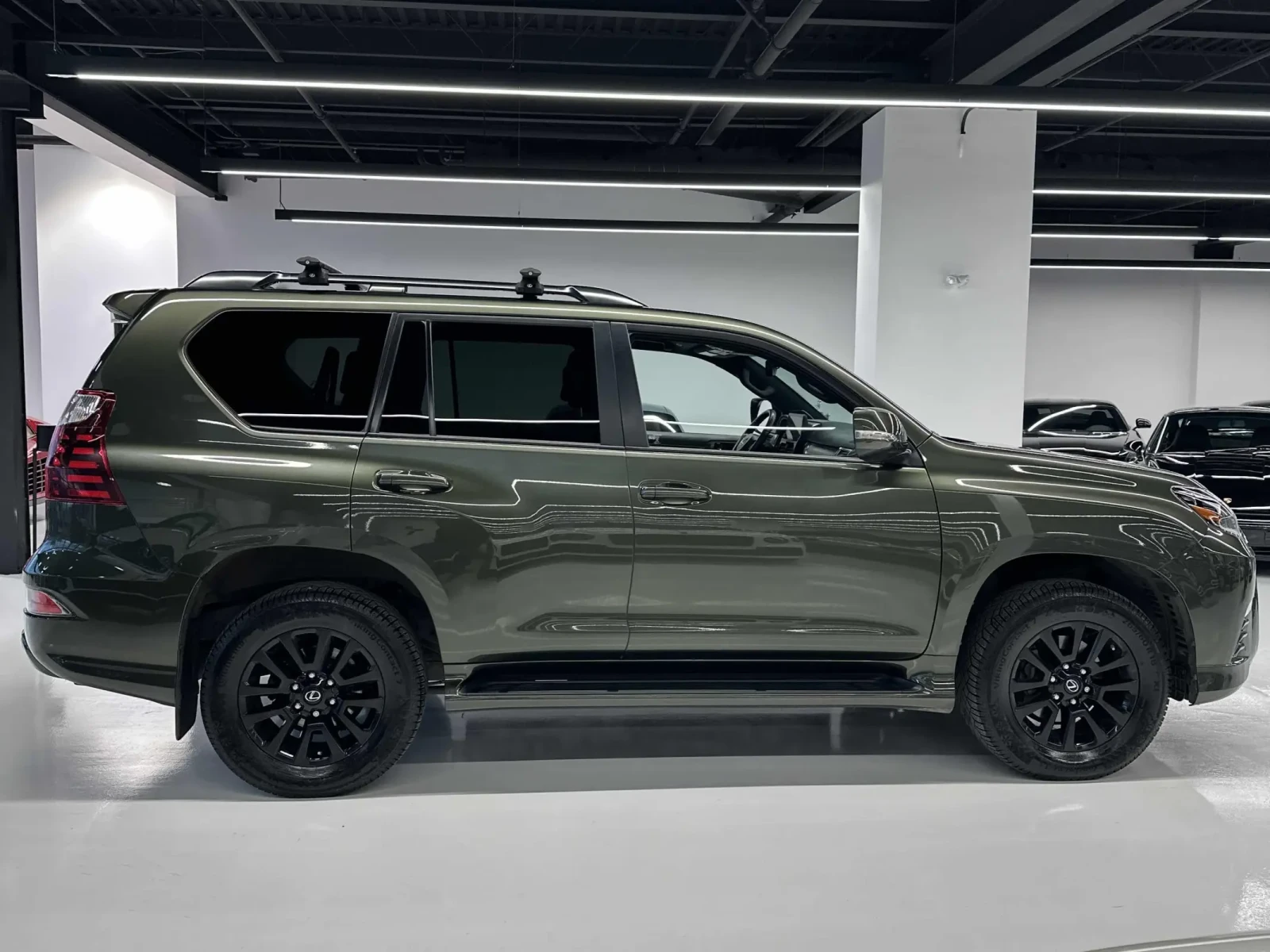 Lexus GX 460 * PREMIUM* CARFAX * БЕЗ ПЪРВОНАЧАЛНА ВНОСКА - изображение 6