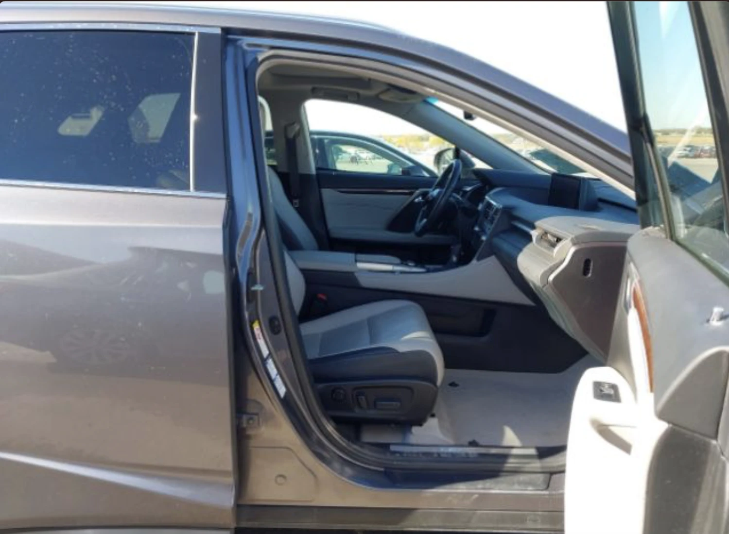 Lexus RX 350 ОБУХВАНЕ* ДИСТРОНИК* CARFAX* АВТОЛИЗИНГ - изображение 5