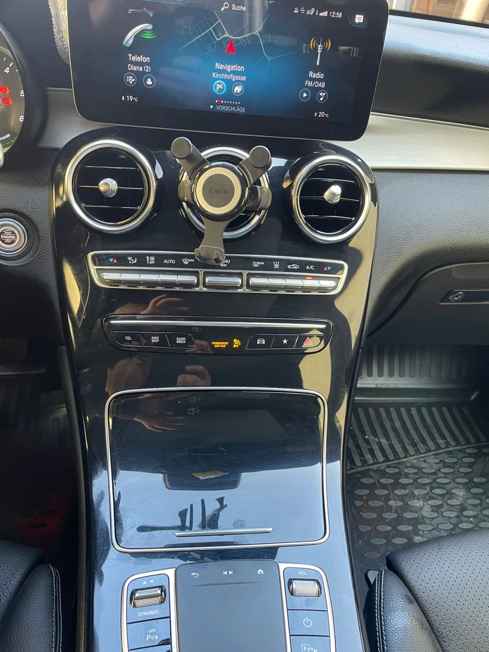 Mercedes-Benz GLC 300 300 de 4 Matic, снимка 16 - Автомобили и джипове - 53861695