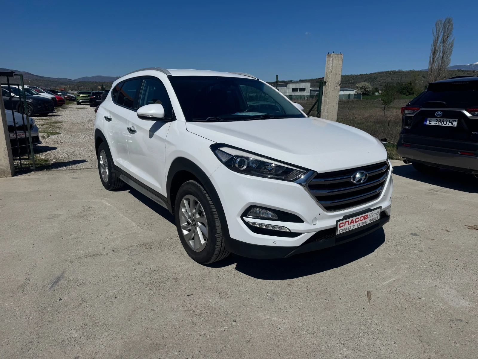 Hyundai Tucson 1.7 crdi evro 6 X possibile, снимка 3 - Автомобили и джипове - 54137427