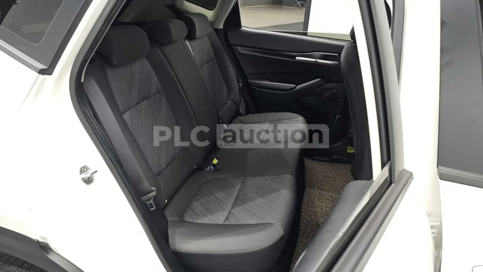 Kia Seltos, снимка 12 - Автомобили и джипове - 54205409